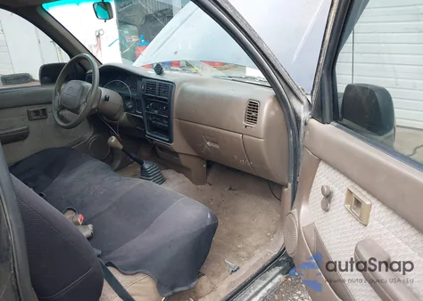 1996 Toyota Tacoma from USA, damaged, VIN 4TANL42N9TZ174240